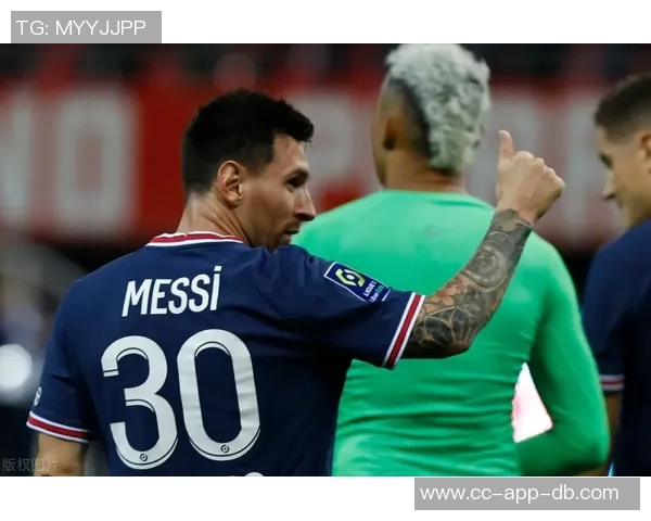 巴黎客战梅斯首发阵容公布维蒂尼亚法比安领衔替补名单曝光