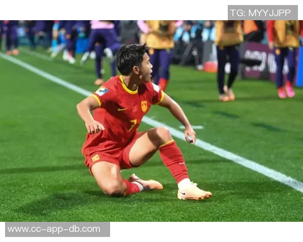 马德兴呼吁女足主帅更换并要求相关部门加强责任追究