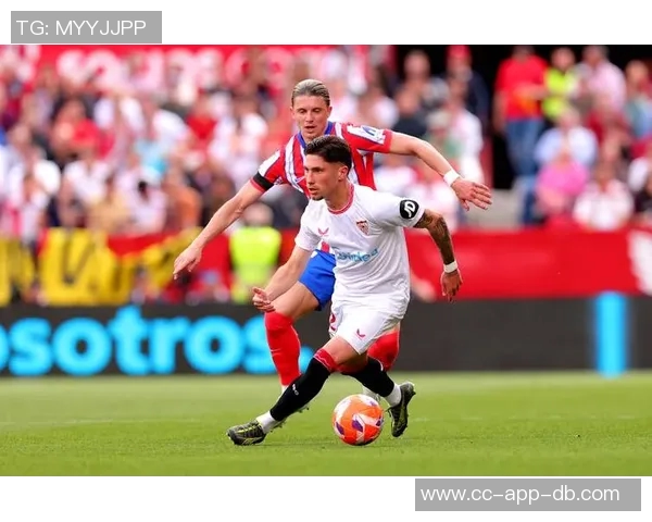 西蒙尼回应小蜘蛛转会传闻表示对球员状态感到满意 西蒙尼回应小蜘蛛转会传闻表示对球员状态感到满意