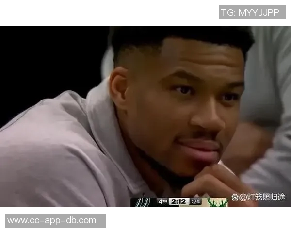 字母哥母亲社媒分享儿子热火球馆旧照引发球迷热议 字母哥母亲社媒分享儿子热火球馆旧照引发球迷热议