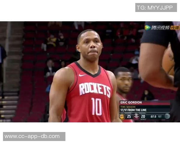 浓眉小试牛刀上半场表现抢眼贡献7分7篮板2盖帽展现强大实力